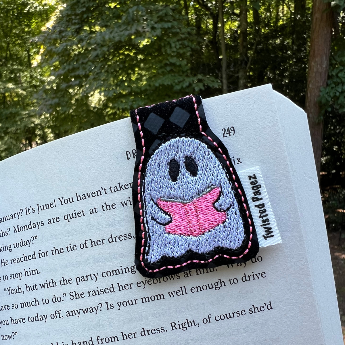 Reading Ghost Magnetic Bookmark