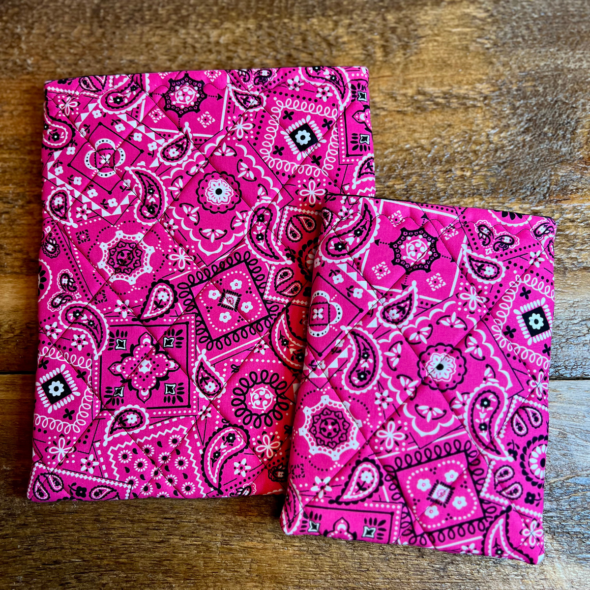 Hot Pink Paisley Sleeve